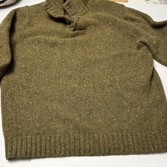Lands' End Men's Wool Turtleneck Sweater in Olive - Picture 7 of 9